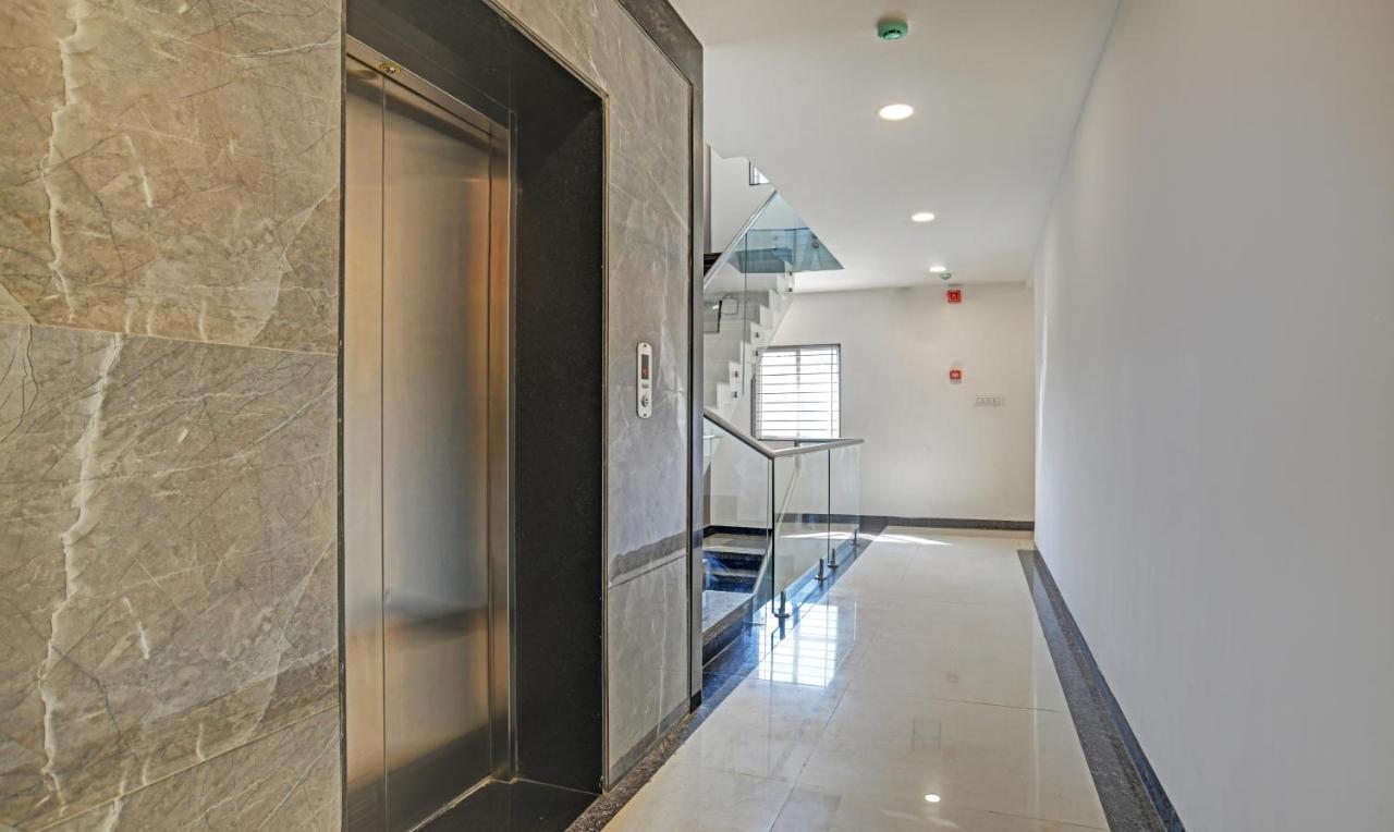 אינדורה Treebo Grand Euro Pipliyahana Square מראה חיצוני תמונה
